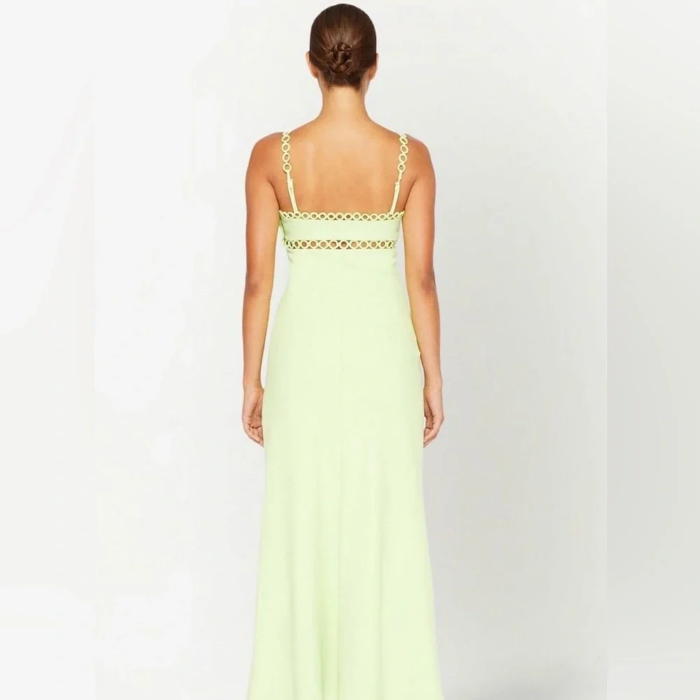 Jonathan Simkhai
Sevilla sleeveless midi dress Lime color Size 10 - Picture 3 of 14